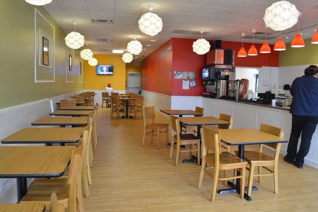 Tropical Grille | restaurant | 1941 Woodruff Rd, Greenville, SC 29607, USA | 8645580107 OR +1 864-558-0107