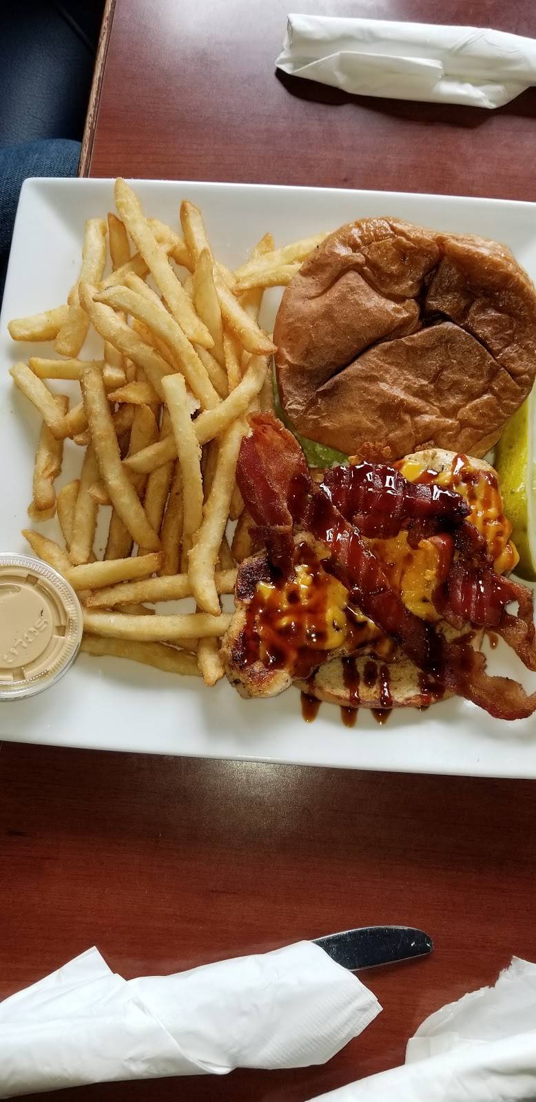 Shine Cafe | restaurant | 6024 Rochester, Troy, MI 48085, USA | 2487202000 OR +1 248-720-2000