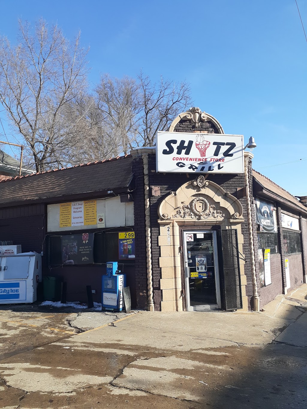 Shotz Grill & Grocery | restaurant | 2900 E 27th St, Kansas City, MO 64127, USA | 8163267766 OR +1 816-326-7766