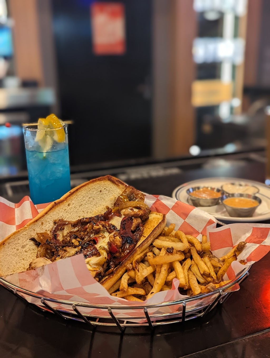 Classy Clucks | restaurant | 2901 S 84th St, Lincoln, NE 68506, USA | 5315001472 OR +1 531-500-1472