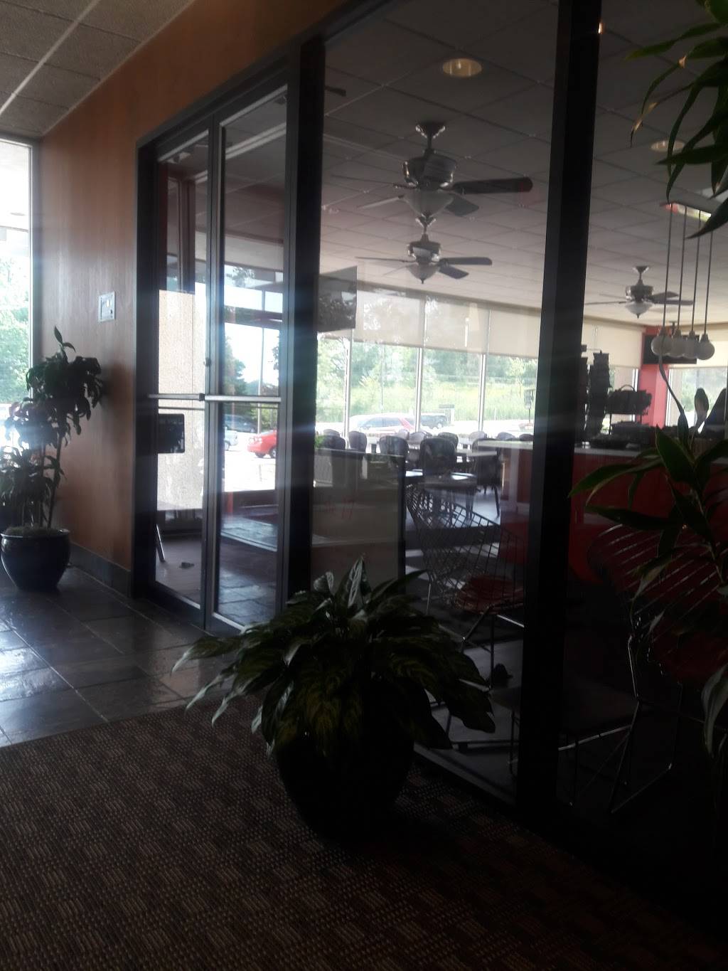 Cafe 17 | cafe | Independence Tower, 5755 Granger Rd #110, Cleveland, OH 44131, USA | 2163314089 OR +1 216-331-4089