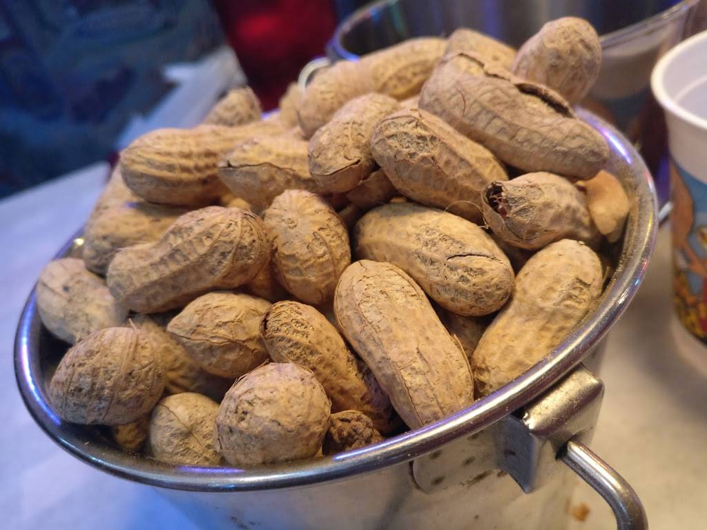 Codys Original Roadhouse- Bay Pines | restaurant | 4360 Park St N, St. Petersburg, FL 33709, USA | 7273451022 OR +1 727-345-1022