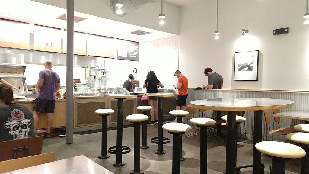 Chipotle Mexican Grill | restaurant | 3900 Hillsboro Pike Ste 28, Nashville, TN 37215, USA | 6152929199 OR +1 615-292-9199