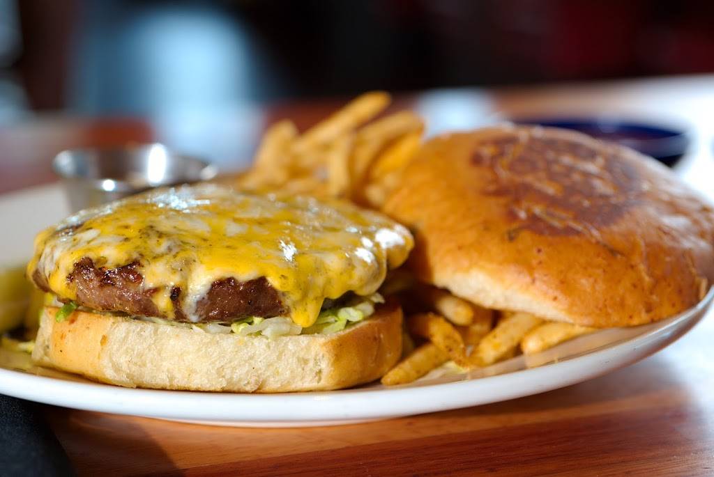 Tiagos Cabo Grille | restaurant | 8403 TX-151 #101, San Antonio, TX 78245, USA | 2106473600 OR +1 210-647-3600