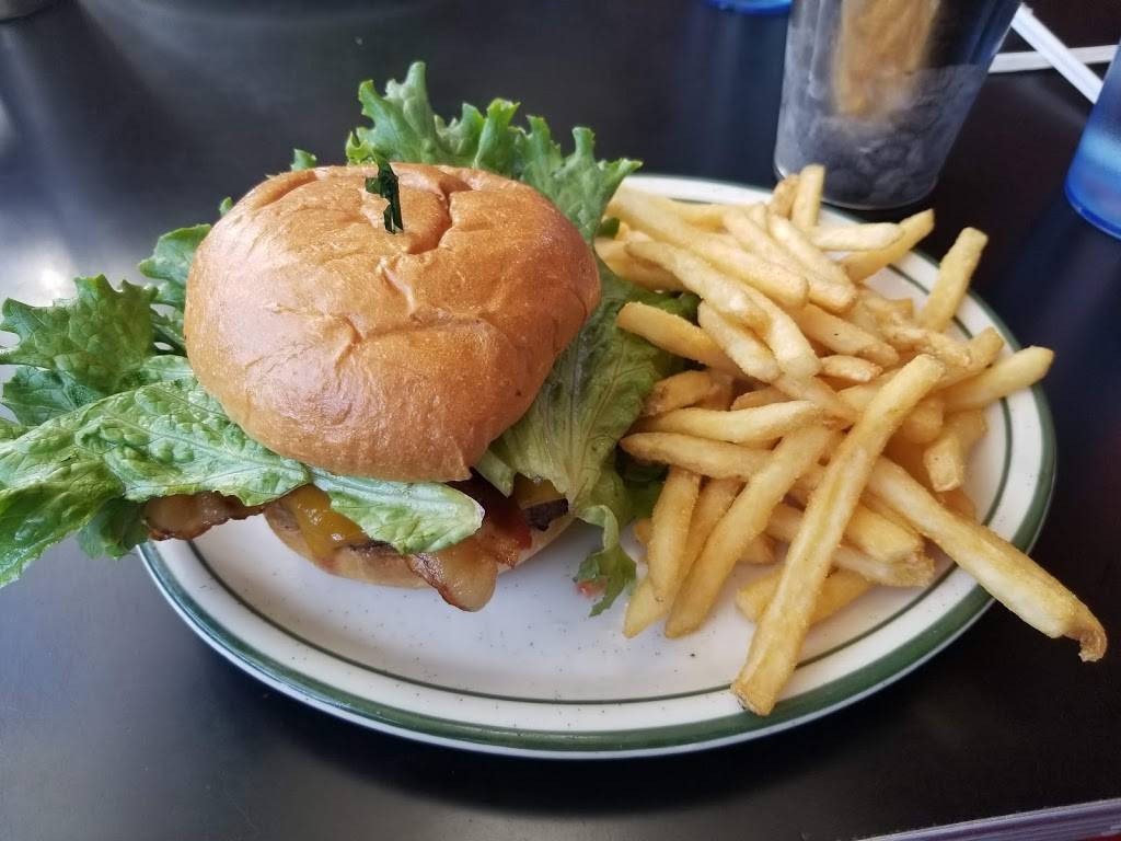 Gunther Toodys Diner | meal takeaway | 8266 W Bowles Ave #3050, Littleton, CO 80123, USA | 3039321957 OR +1 303-932-1957