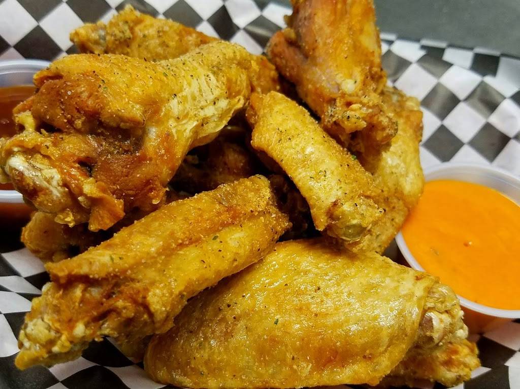 Wingspot AZ | restaurant | 2150 E Cactus Rd, Phoenix, AZ 85022, USA | 6029964490 OR +1 602-996-4490