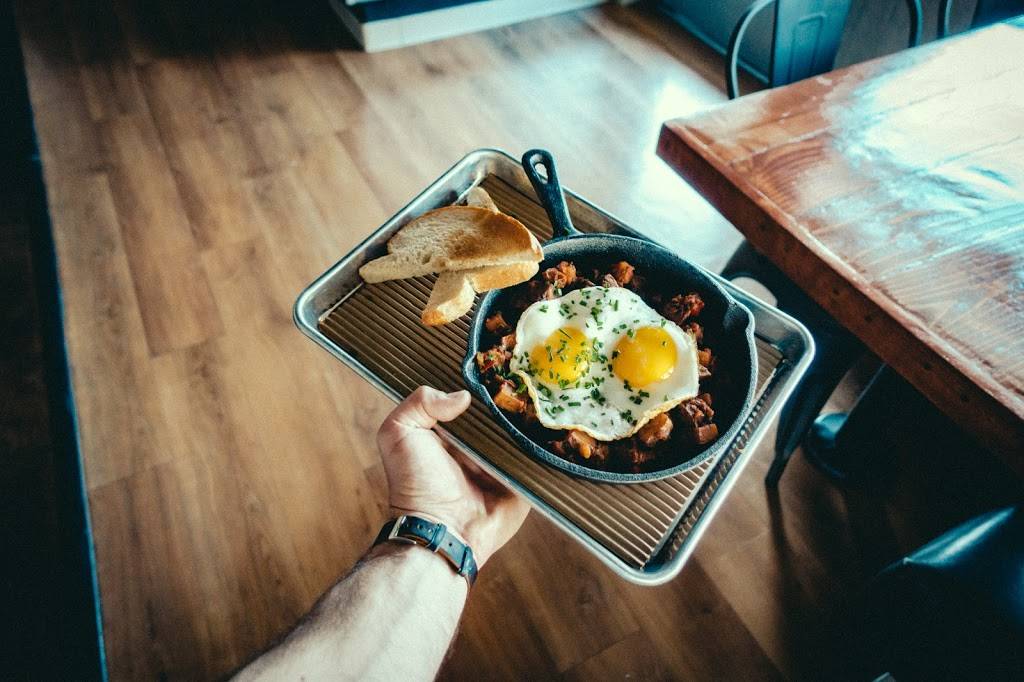 Chasing Caroline - Restaurant & Coffee | restaurant | 925 3rd St, Sacramento, CA 95814, USA | 9162284166 OR +1 916-228-4166