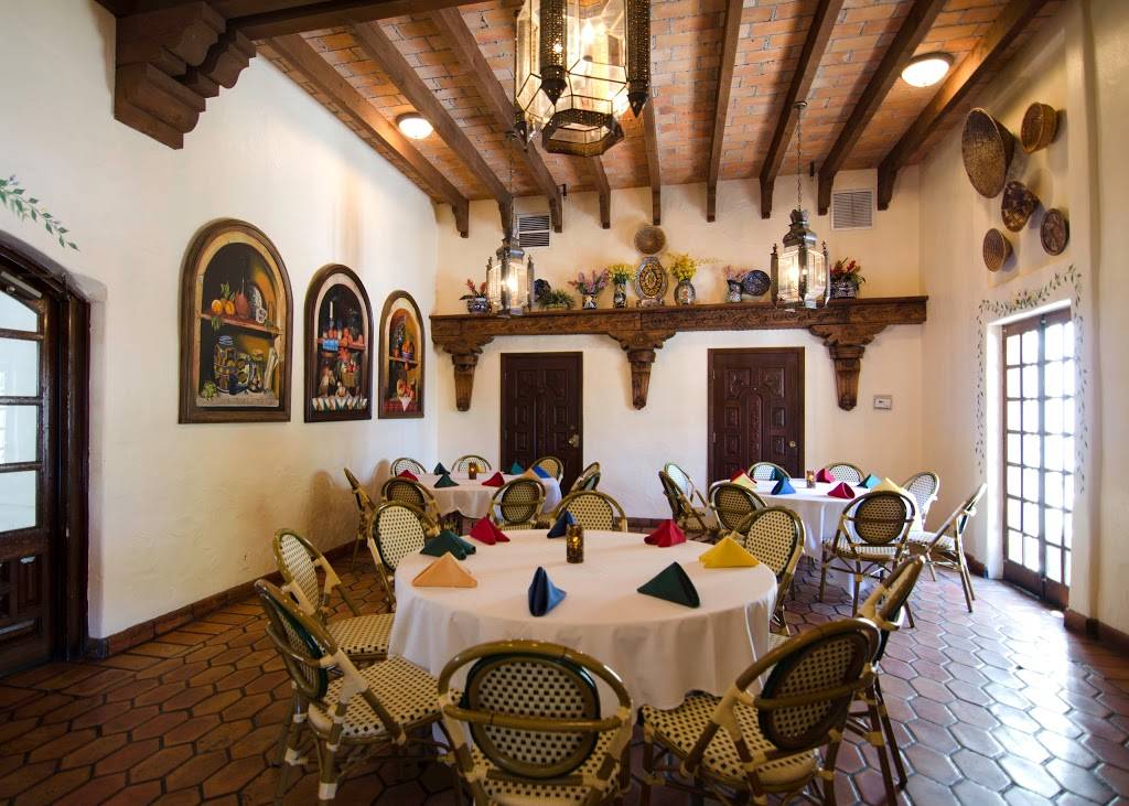 Las Casuelas Nuevas | restaurant | 70050 CA-111, Rancho Mirage, CA 92270, USA | 7603288844 OR +1 760-328-8844