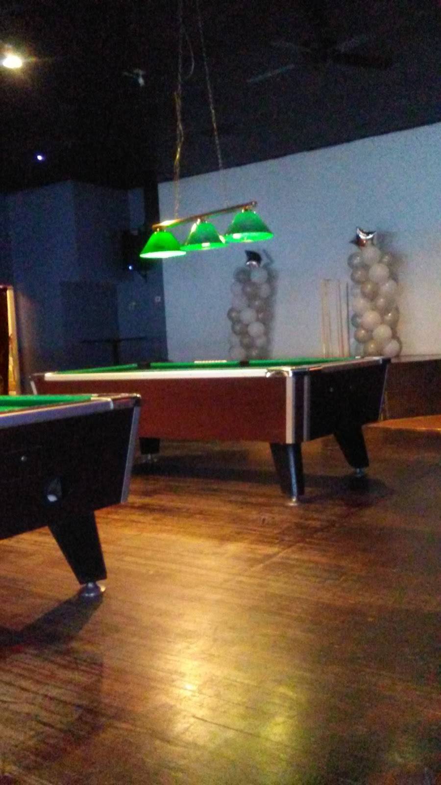 Epic Restaurant & Lounge | restaurant | 17322 Harvard Ave, Cleveland, OH 44128, USA | 2162830441 OR +1 216-283-0441