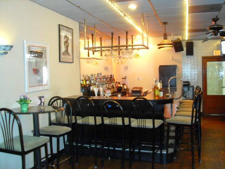 Champagne Cafe | cafe | 21 E Chelten Ave, Philadelphia, PA 19144, USA | 2158497366 OR +1 215-849-7366