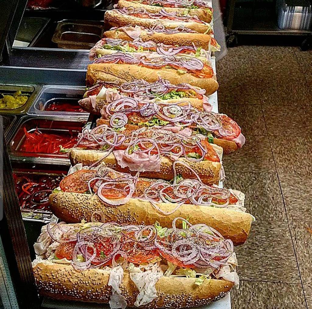 Angelos Pizzeria South Philly | meal takeaway | 736 S 9th St, Philadelphia, PA 19147, USA | 2159220000 OR +1 215-922-0000