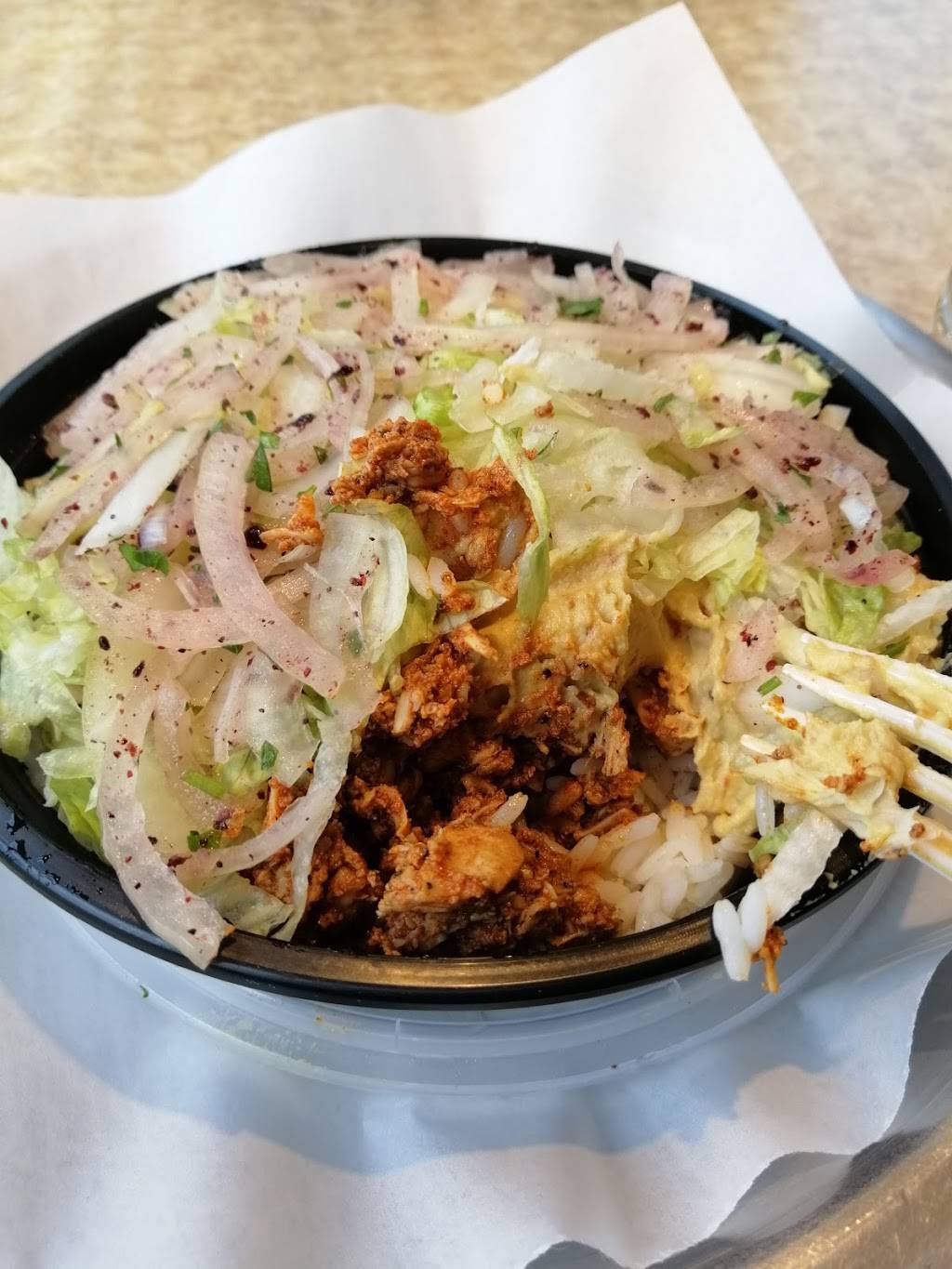 La Vie Mediterranean Grill | restaurant | 41490 Grand River Ave, Novi, MI 48375, USA | 2483744900 OR +1 248-374-4900