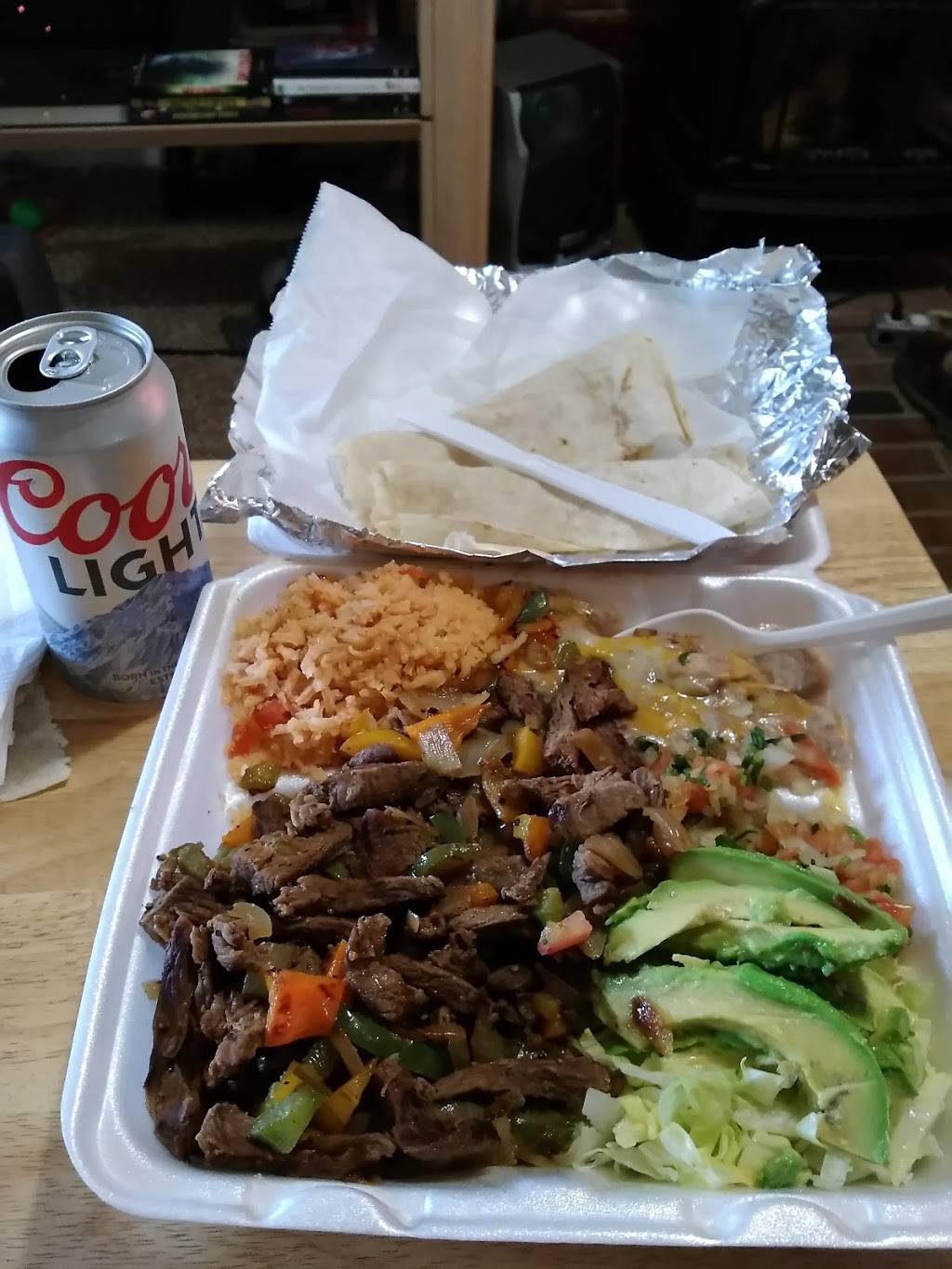 Taco Shop El Rey | restaurant | 14301 Mono Way, Sonora, CA 95370, USA | 2095360999 OR +1 209-536-0999