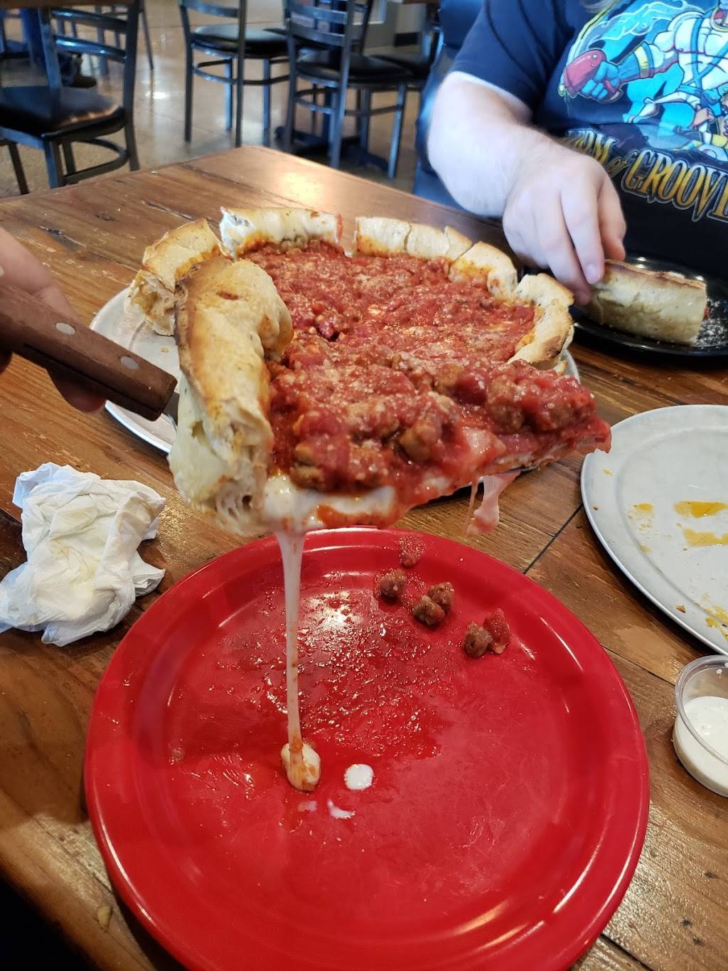 Gusano’s Pizzeria | restaurant | 5505 Phoenix Ave, Fort Smith, AR 72903, USA | 4794346444 OR +1 479-434-6444