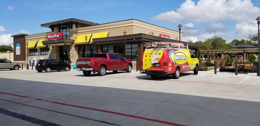 RaceTrac | cafe | 5000 Davis Blvd, North Richland Hills, TX 76180, USA | 8177884941 OR +1 817-788-4941