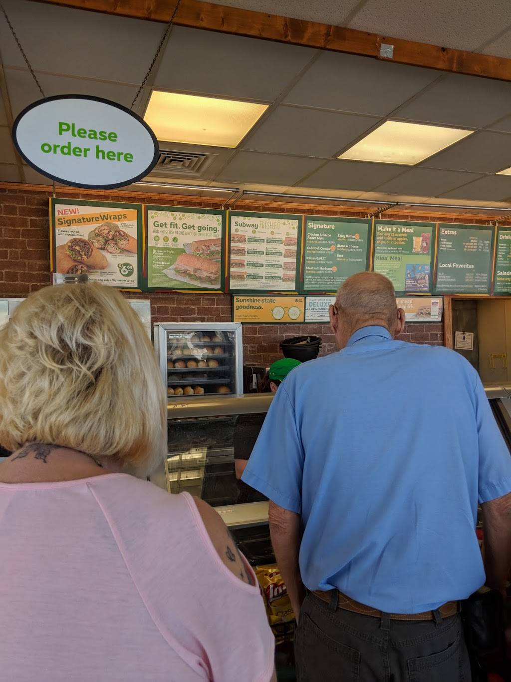 Subway Restaurants | restaurant | 207 2nd St N, Folkston, GA 31537, USA | 9124964861 OR +1 912-496-4861