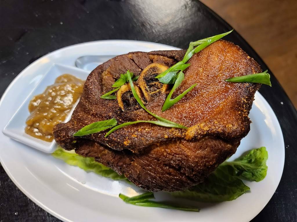 Kuya Henrys Restobar | restaurant | 720 Lake Ave, Lake Worth, FL 33460, USA | 5614294147 OR +1 561-429-4147