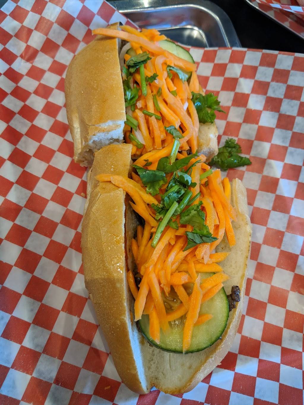 Banh Mi Boys | restaurant | 95 The Pond Road C2 10, North York, ON M3J 2S5, Canada | 6472455508 OR +1 647-245-5508