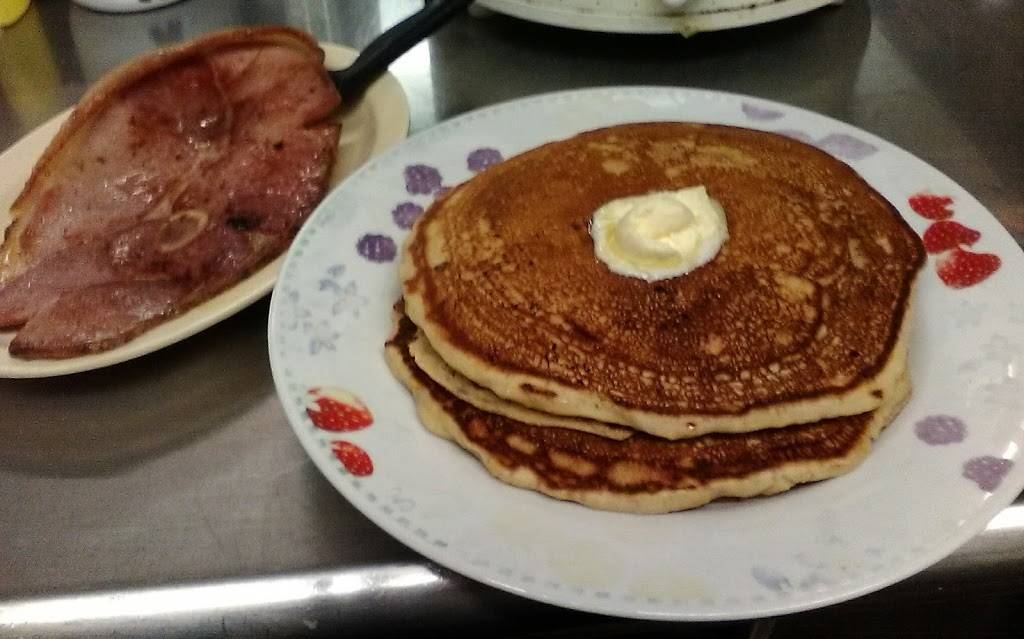 Karons Classic Diner | restaurant | 1320 US-54 BUS, Fulton, MO 65251, USA | 5736429100 OR +1 573-642-9100