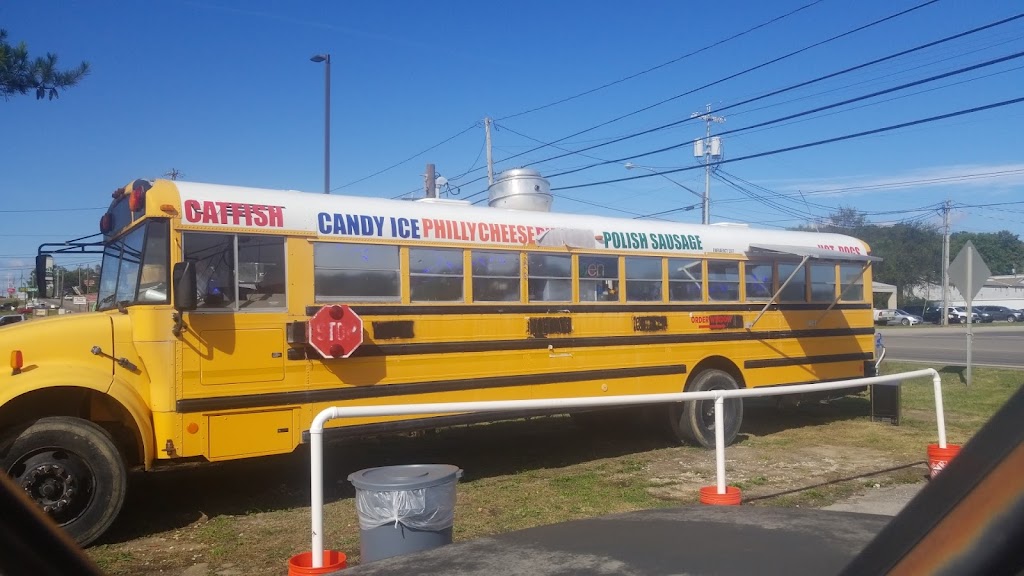 Catfish Cafe & Grill | restaurant | 901 W College St, Pulaski, TN 38478, USA | 9312553923 OR +1 931-255-3923