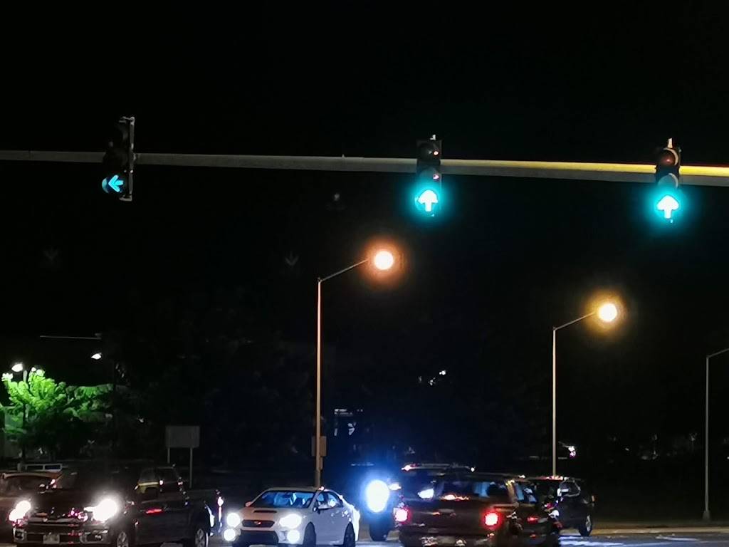 Jack in the Box | restaurant | 591 Farrington Hwy, Kapolei, HI 96707, USA | 8086749607 OR +1 808-674-9607