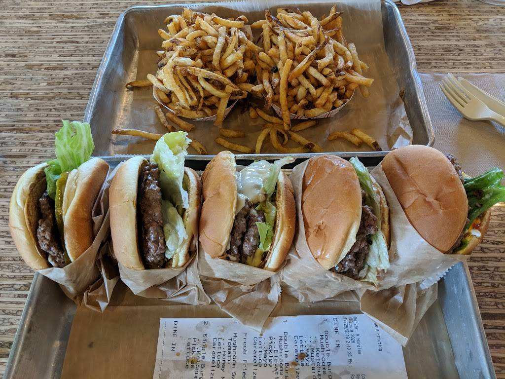 Elevation Burger | restaurant | 16010 NW 57th Ave #138, Miami Lakes, FL 33014, USA | 7865175775 OR +1 786-517-5775