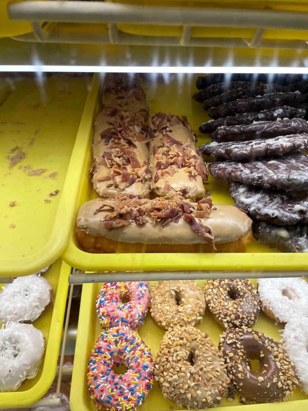 Chandler Road Donuts | bakery | 3425 Chandler Rd, Muskogee, OK 74403, USA | 9186877700 OR +1 918-687-7700