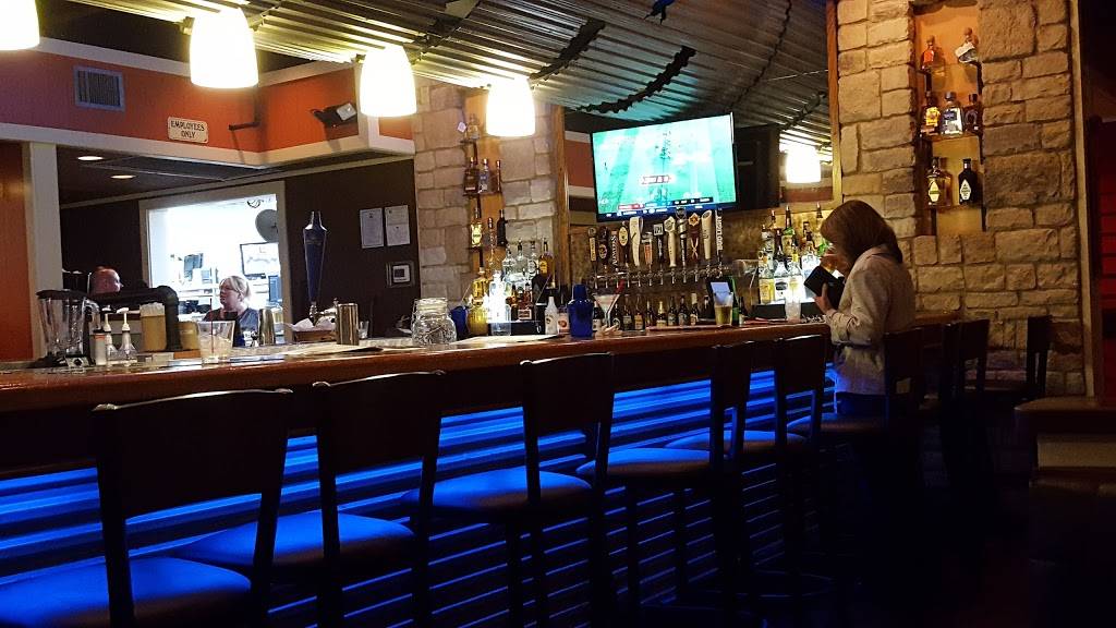 Chilis Grill & Bar | meal takeaway | 1652 Richmond Rd, Williamsburg, VA 23185, USA | 7572299865 OR +1 757-229-9865