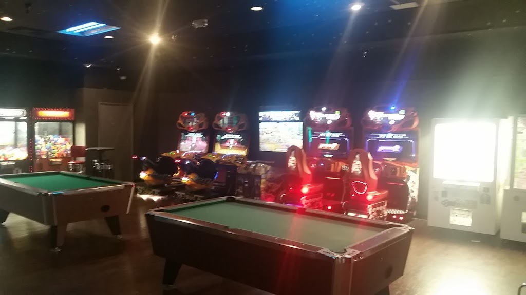 Bowlero Chico | restaurant | 2397 Esplanade, Chico, CA 95926, USA | 5308953257 OR +1 530-895-3257