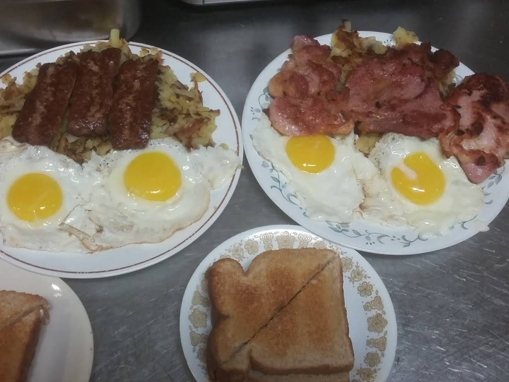 Buds Restaurant | restaurant | 219 Louisa St, Kitchener, ON N2H 4C7, Canada | 5197430322 OR +1 519-743-0322