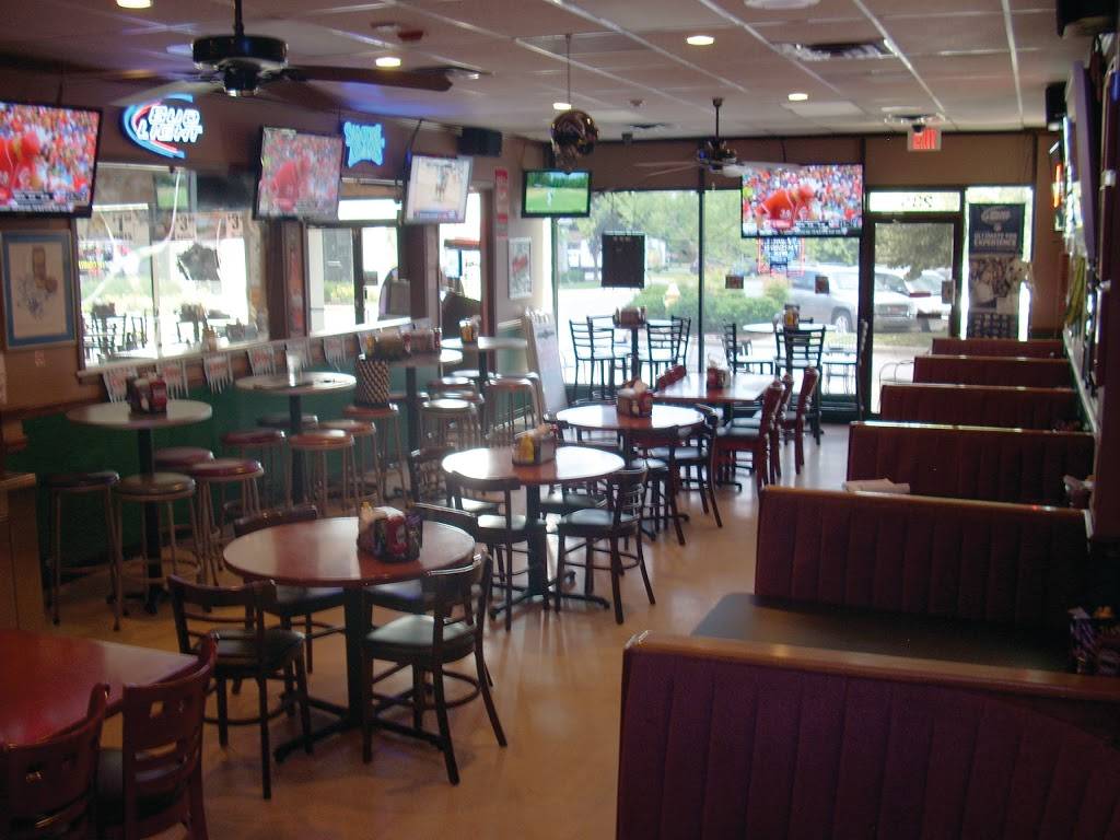 Brownies The Shed Grille & Bar | restaurant | 9900 Linn Station Rd, Louisville, KY 40223, USA | 5023269830 OR +1 502-326-9830