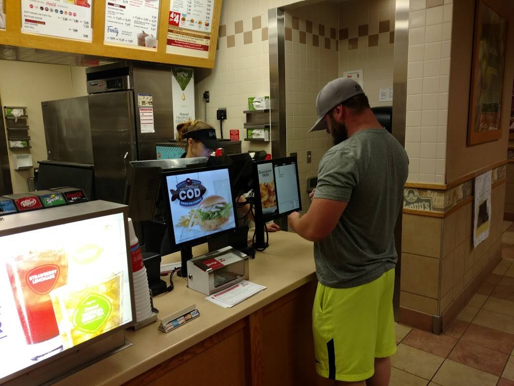 Wendys | restaurant | 1004 S Main St, Cleveland, GA 30528, USA | 7063481590 OR +1 706-348-1590