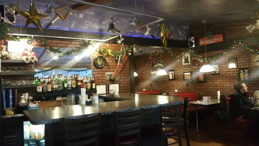 Frankies | restaurant | 308 N Union St, Bryan, OH 43506, USA | 4196364730 OR +1 419-636-4730