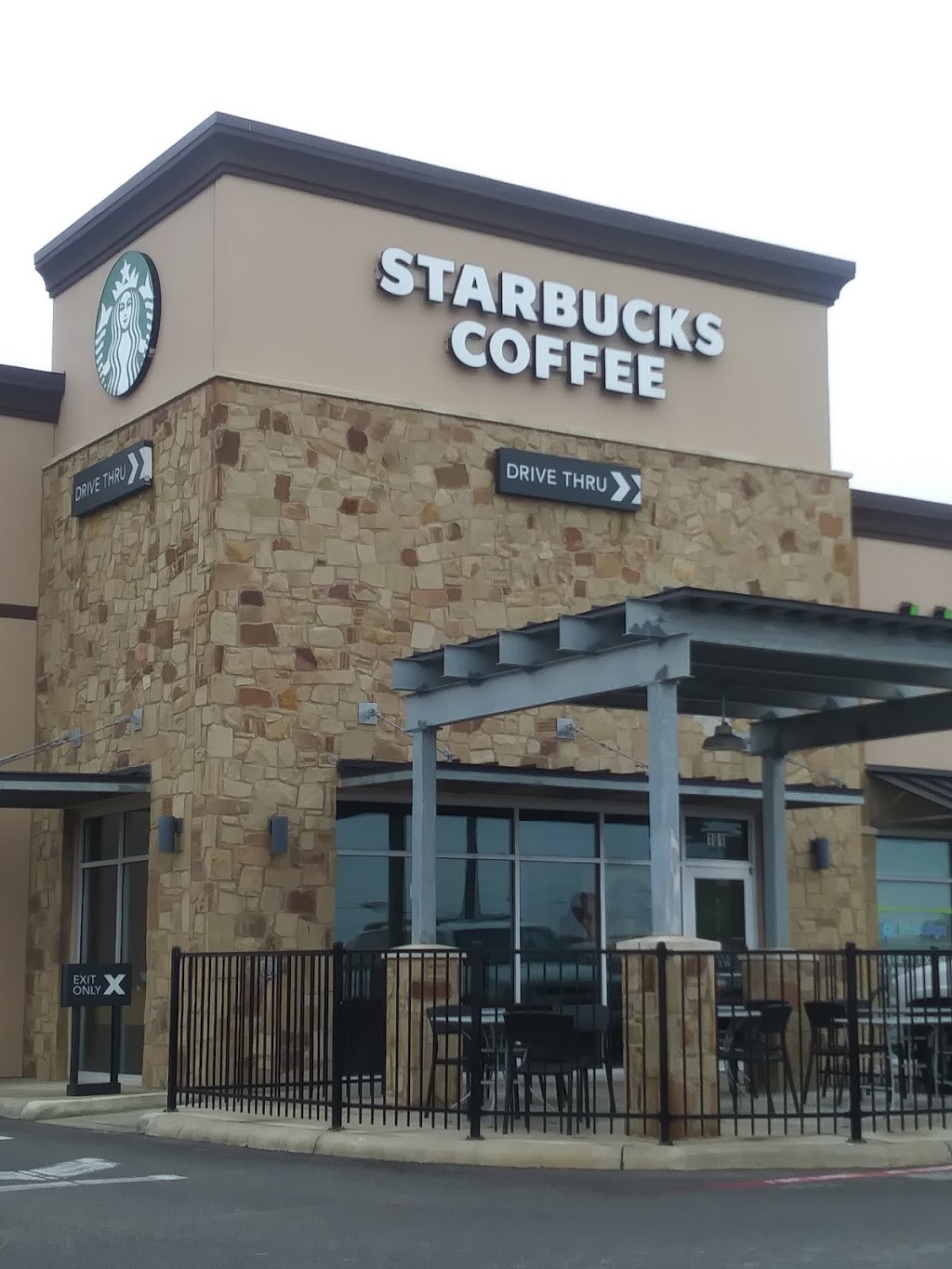 Starbucks | cafe | 9226 Potranco Rd, San Antonio, TX 78251, USA | 2106121949 OR +1 210-612-1949