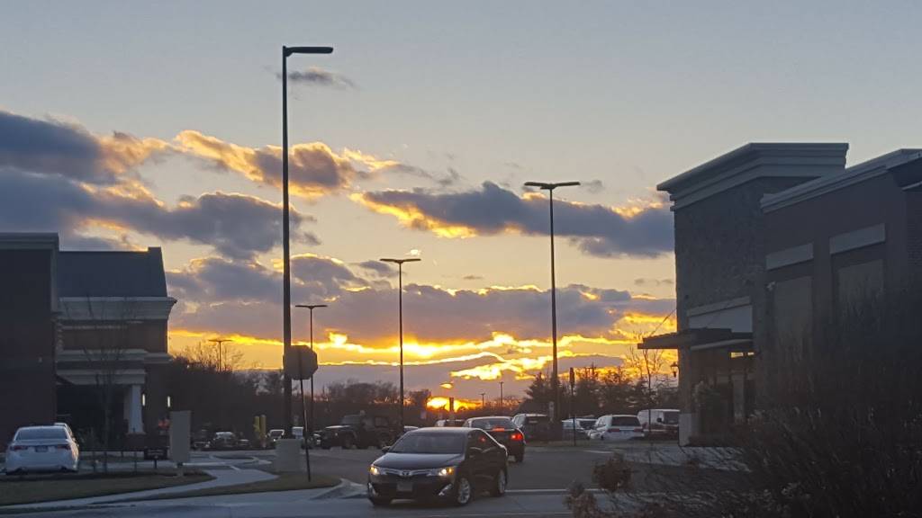 Pizza Hut | restaurant | 3319 Superior Ln, Bowie, MD 20715, USA | 3014645200 OR +1 301-464-5200