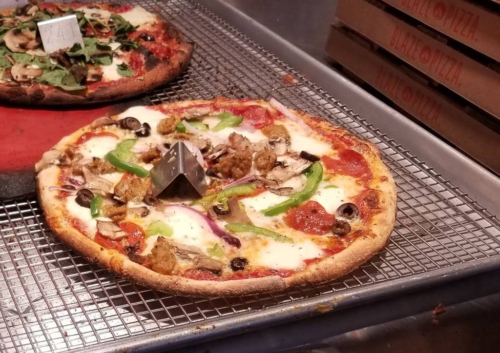 Blaze Pizza | meal takeaway | 5615 E Broadway Blvd, Tucson, AZ 85711, USA | 5202630565 OR +1 520-263-0565