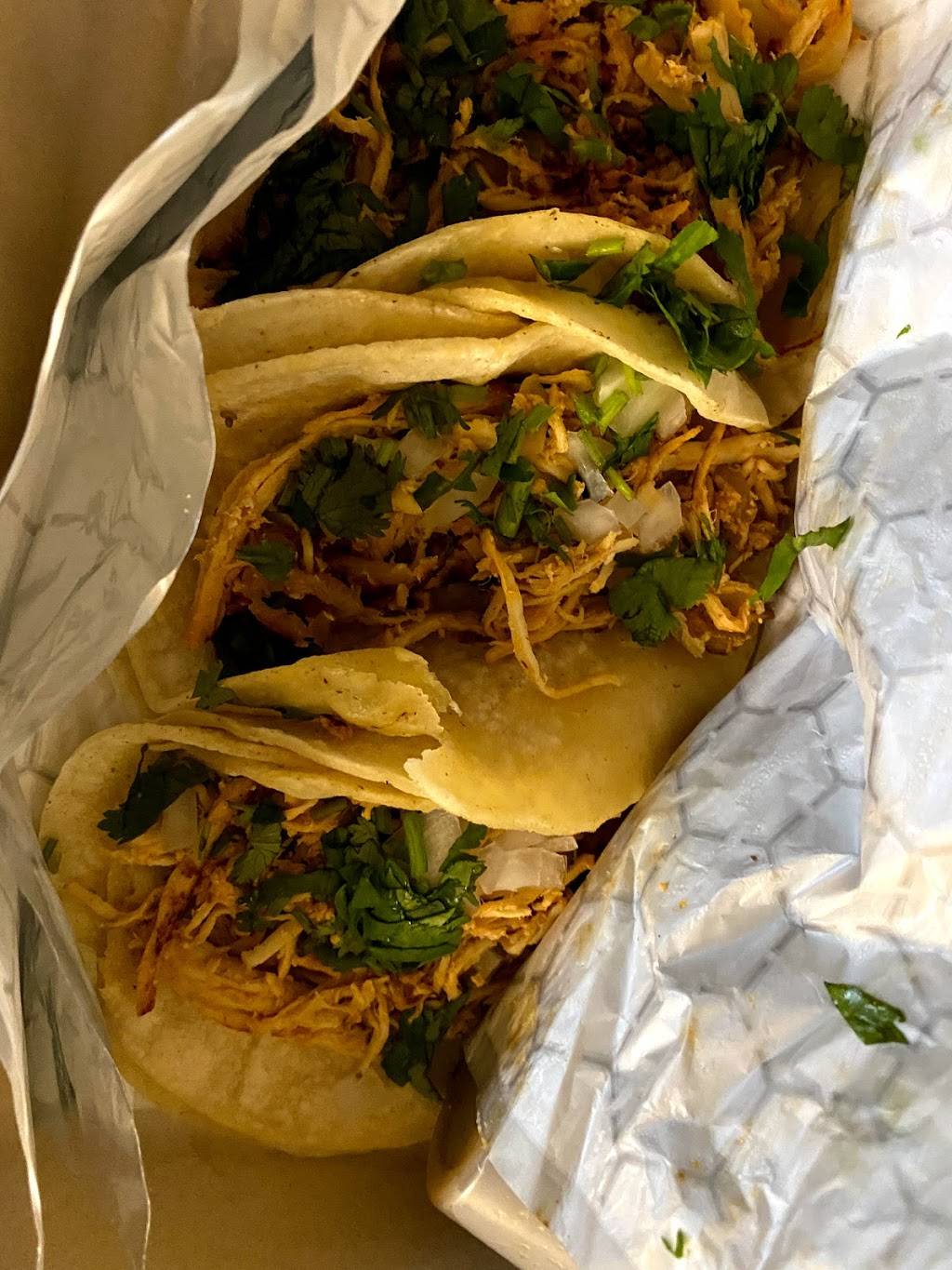 Casa Azul Taquería | restaurant | 890 Allens Ave, Providence, RI 02905, USA | 4014147799 OR +1 401-414-7799