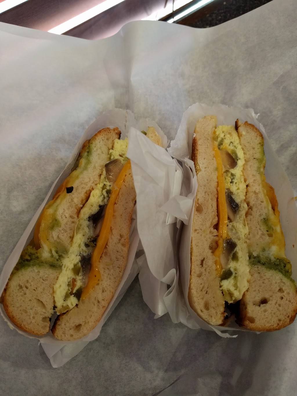 House of Bagels | cafe | 1712 Miramonte Ave, Mountain View, CA 94040, USA | 6506944888 OR +1 650-694-4888