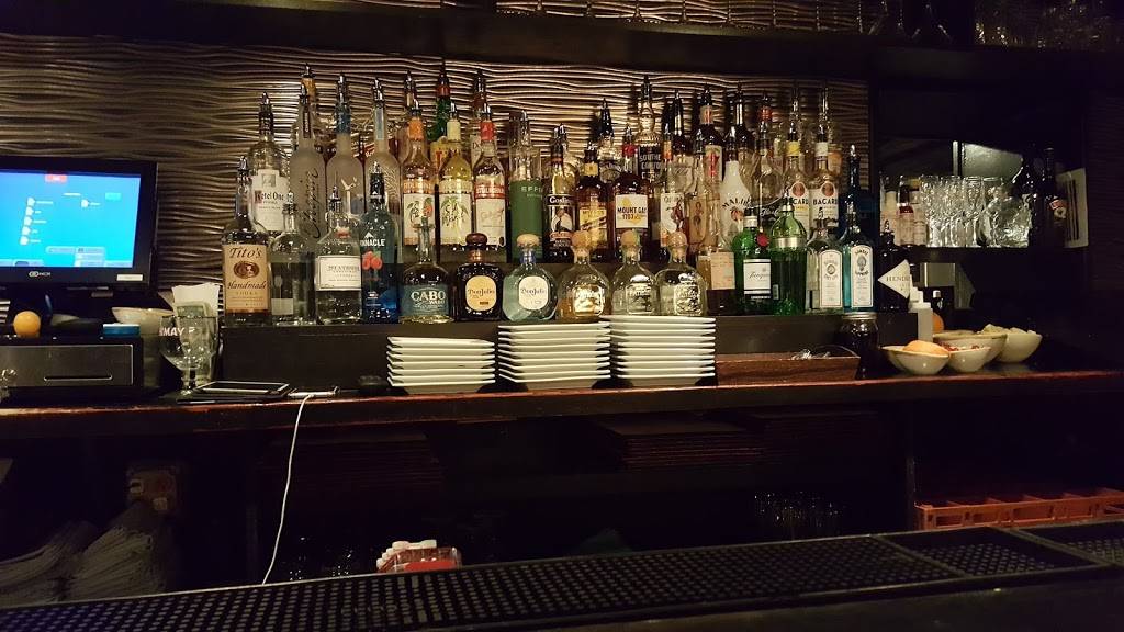 The General | restaurant | 646 Germantown Pike, Lafayette Hill, PA 19444, USA | 6102346189 OR +1 610-234-6189