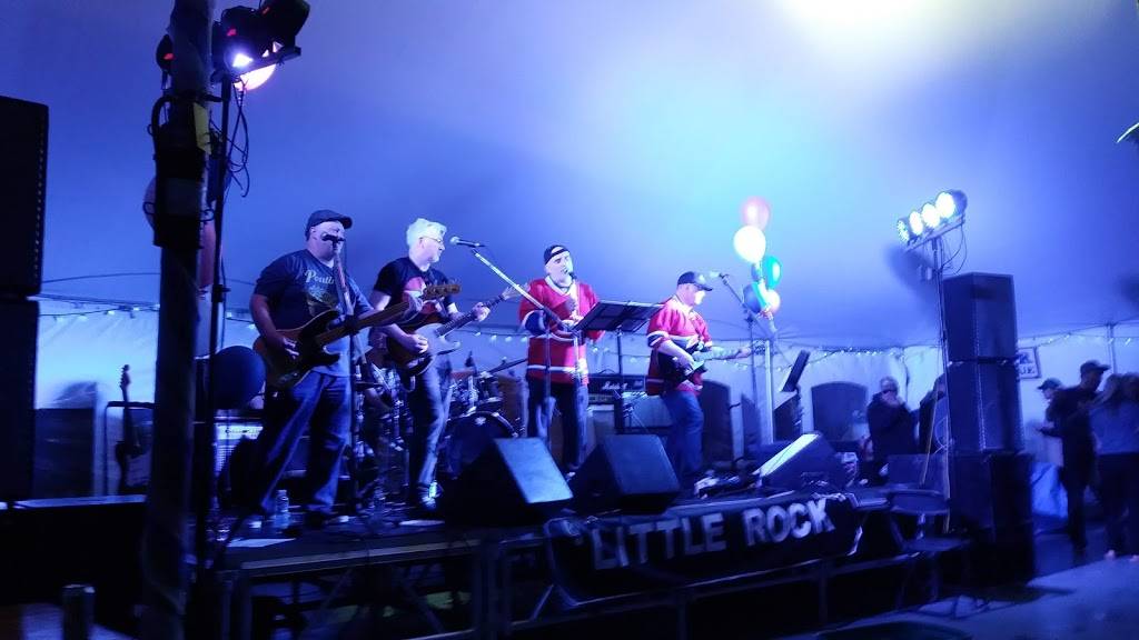 Johnnys Bar Billards | restaurant | 11749 Boul de Pierrefonds, Pierrefonds, QC H9A 1A1, Canada | 5146834000 OR +1 514-683-4000