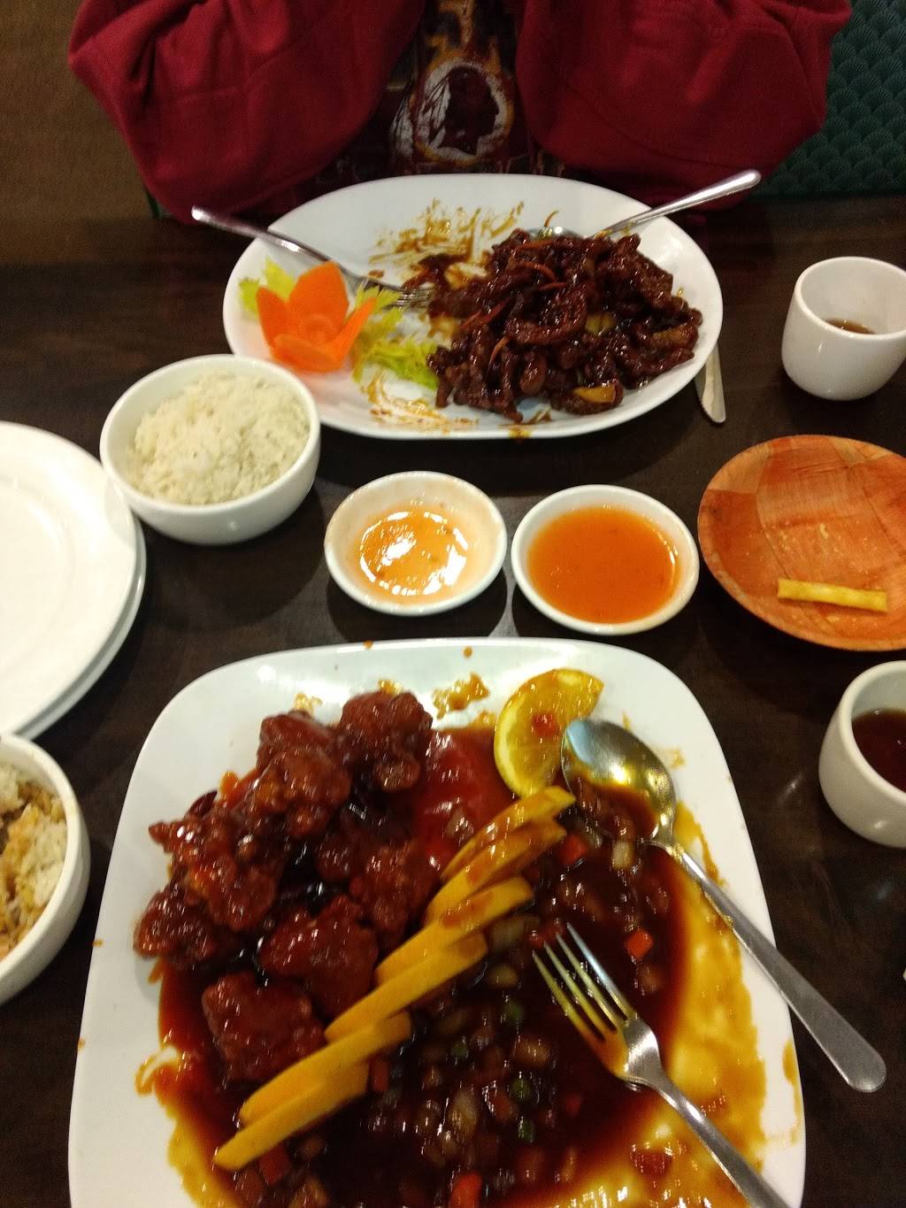 Panda Garden | restaurant | 400 E Main St, Louisa, VA 23093, USA | 5409675988 OR +1 540-967-5988