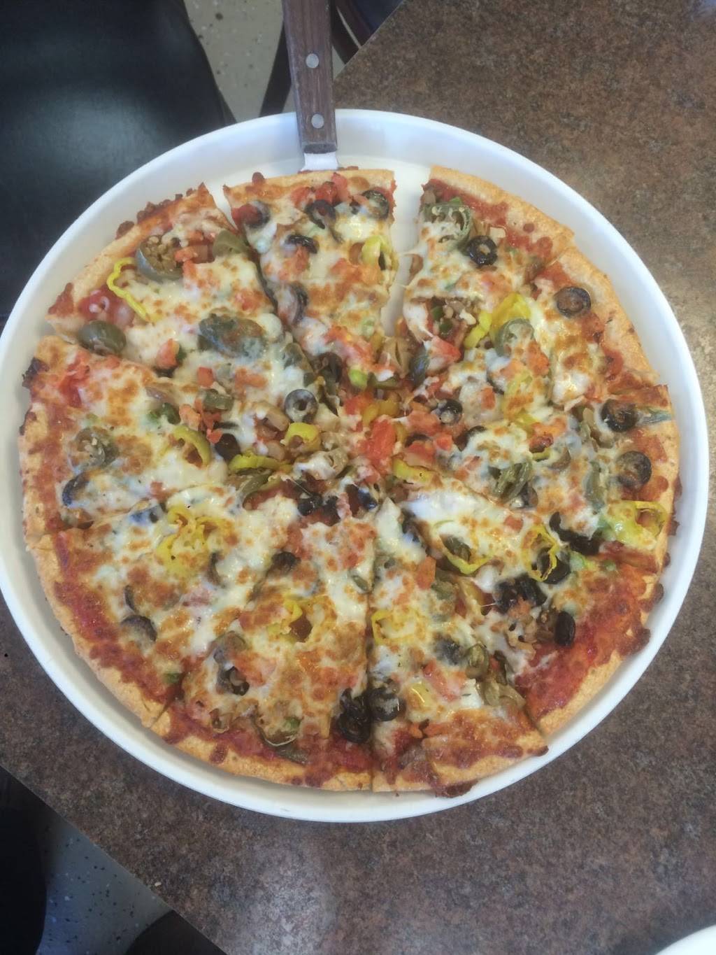 Pizzaville | restaurant | 5201 E US Hwy 36, Avon, IN 46123, USA | 3173868320 OR +1 317-386-8320