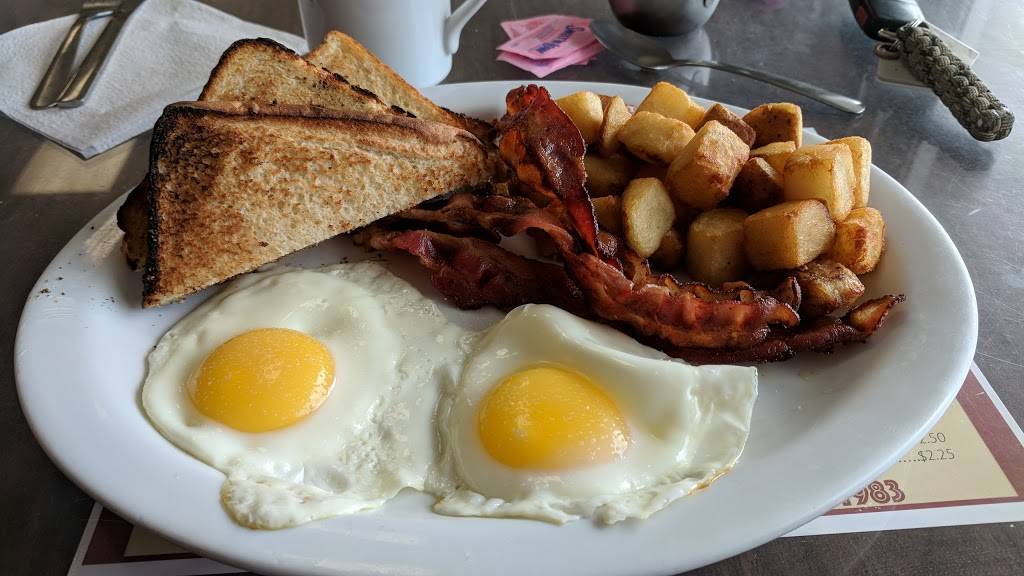 Jerry and Jennys Diner | restaurant | 11256 Tecumseh Rd E, Windsor, ON N8R 1A8, Canada | 5197351313 OR +1 519-735-1313