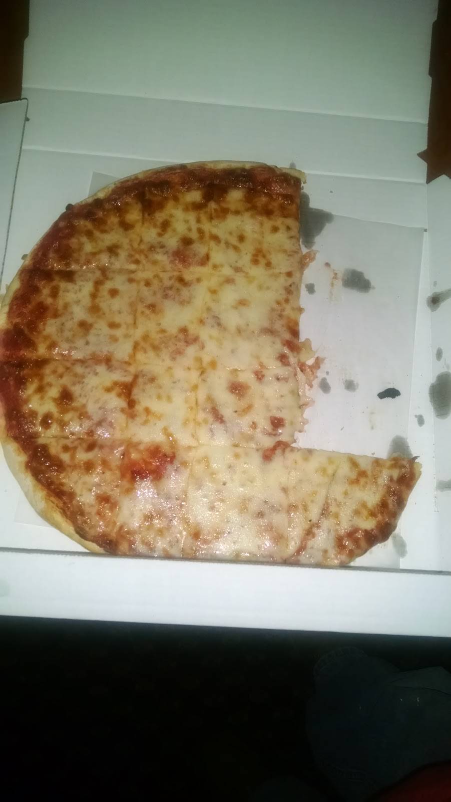 Alfanos Pizzeria | restaurant | 737 W Norris Dr, Ottawa, IL 61350, USA | 8154340923 OR +1 815-434-0923