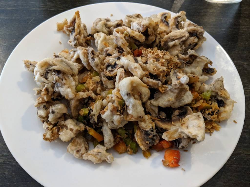 Loving Hut | restaurant | 76 Bushwick Ave, Brooklyn, NY 11211, USA | 7183887567 OR +1 718-388-7567