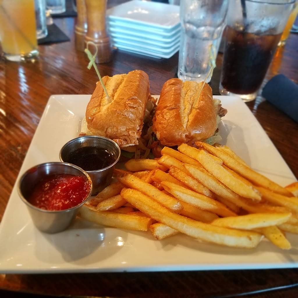 Thunder Bay Grille Pewaukee | restaurant | N14W24130 Tower Pl, Pewaukee, WI 53072, USA | 2625234244 OR +1 262-523-4244