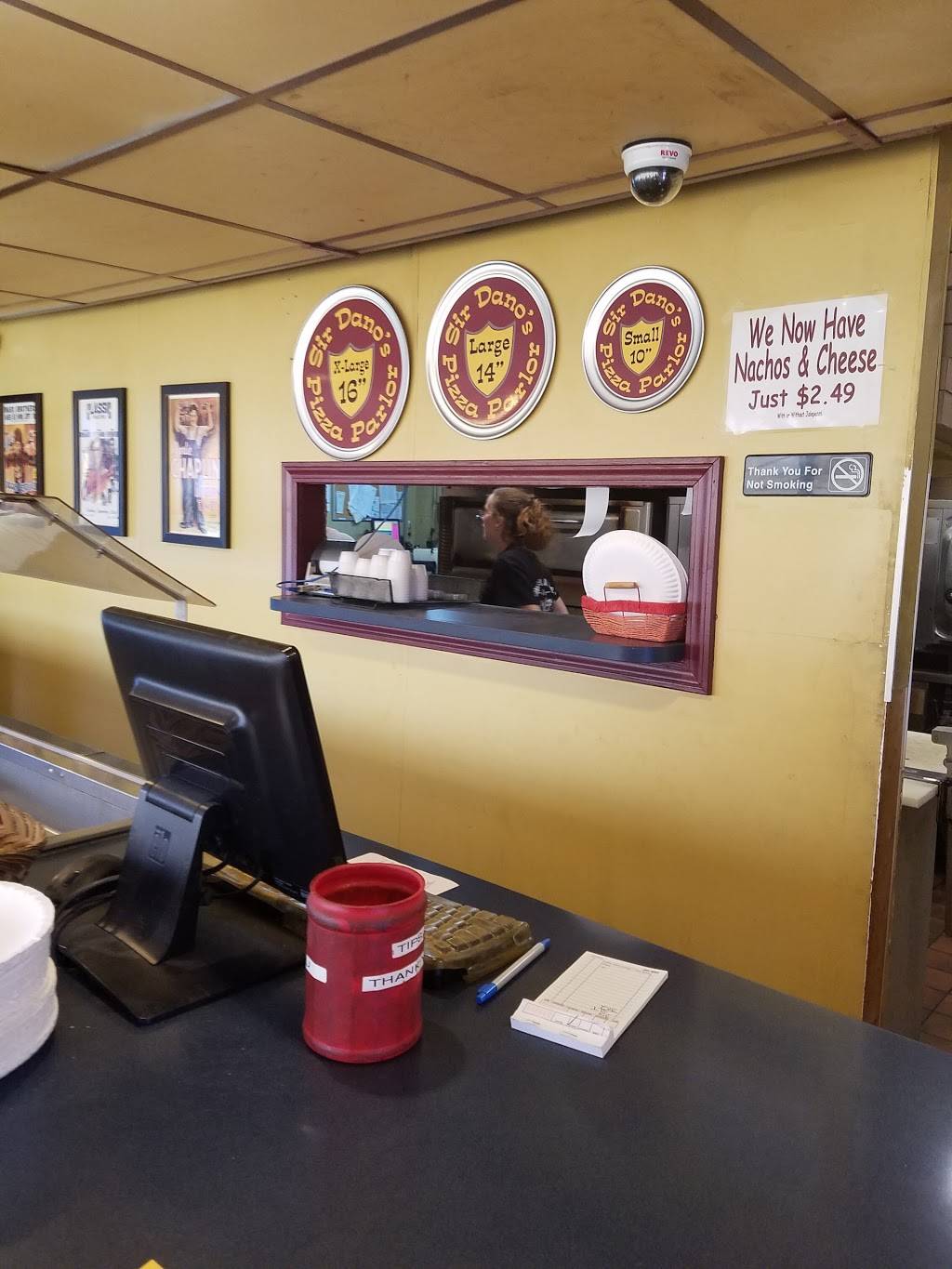 Sir Danos Pizza Parlor | restaurant | 496 N Indiana Ave, Sellersburg, IN 47172, USA | 8122463346 OR +1 812-246-3346