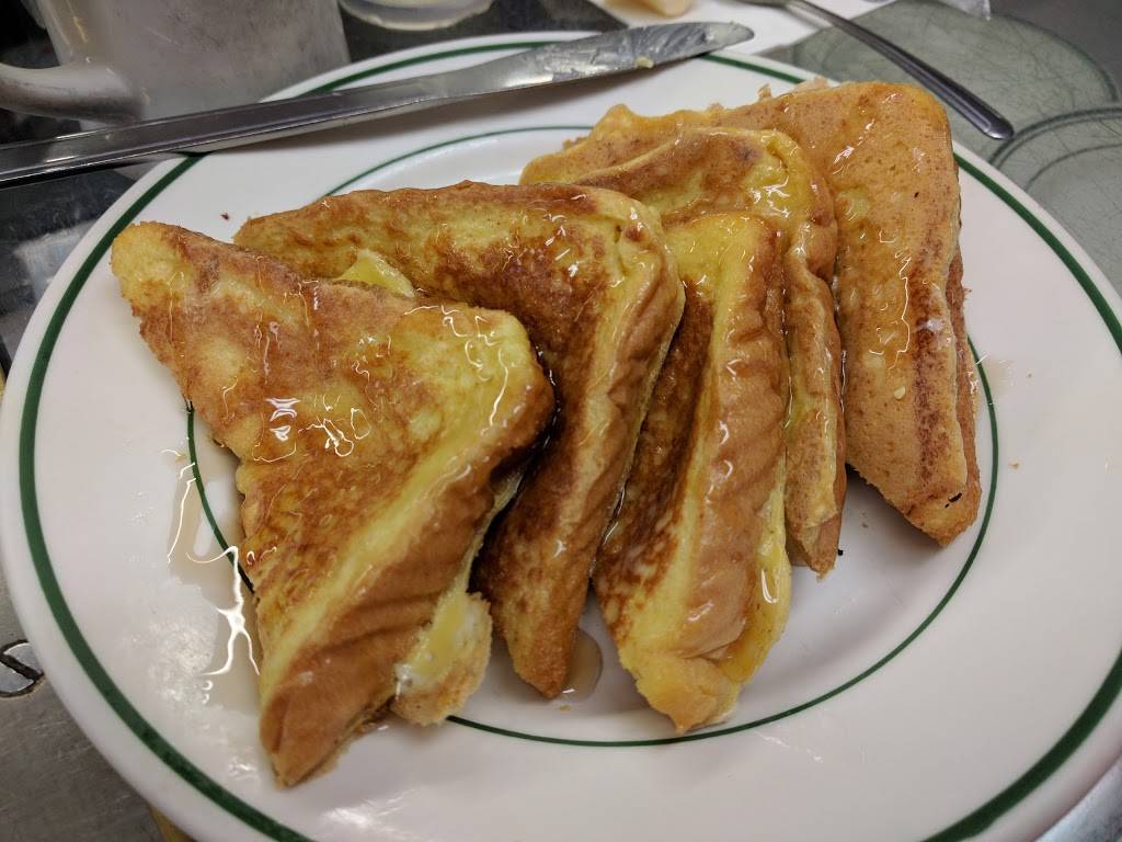 Capitol Diner | restaurant | 431 Union St, Lynn, MA 01901, USA | 7815959314 OR +1 781-595-9314