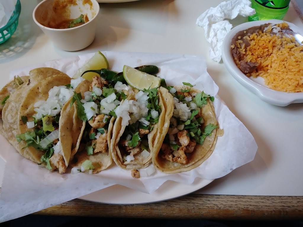 El Alamo Mexican Grill | restaurant | 2205 Marshall St, Manitowoc, WI 54220, USA | 9206824099 OR +1 920-682-4099