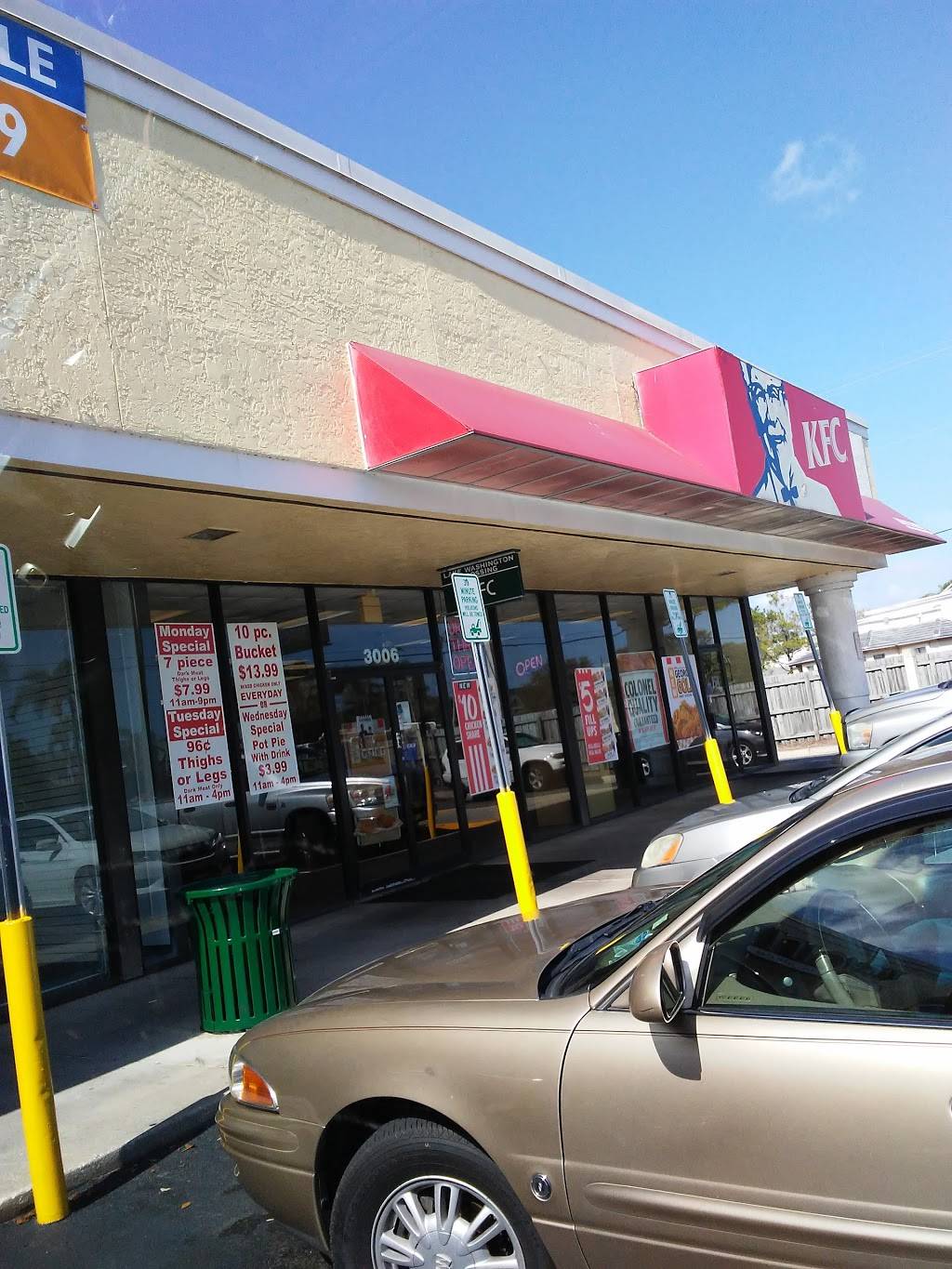 KFC | restaurant | 3000 Lake Washington Rd, Melbourne, FL 32934, USA | 3212421656 OR +1 321-242-1656